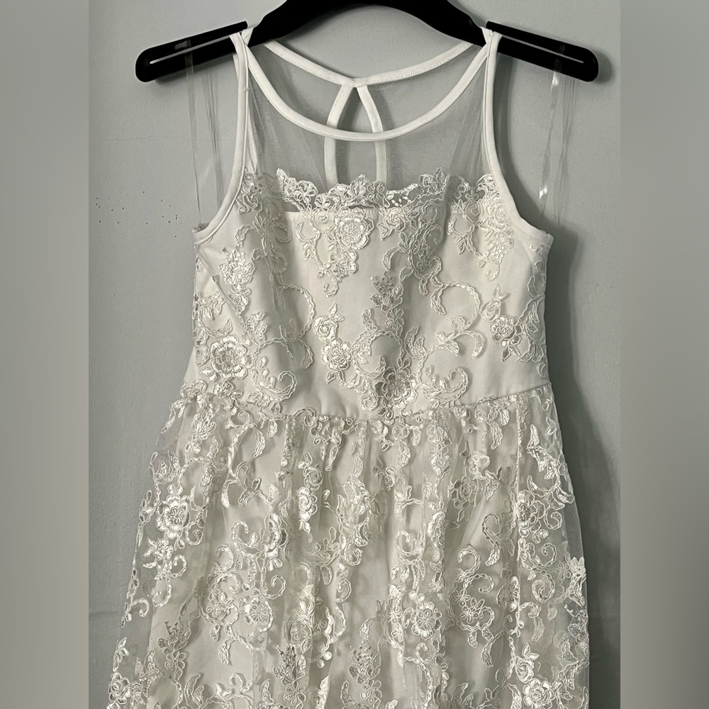 Poppies and Roses girls white dress. Size 12